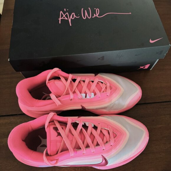 A'One "Pink A'ura" - Picture 3 of 3